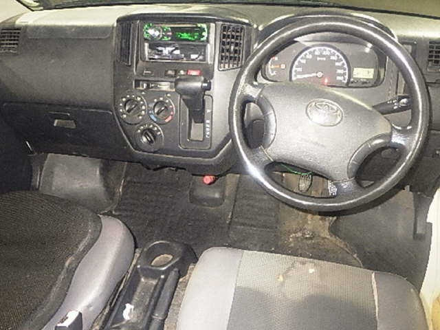 TOYOTA TOWN ACE VAN 2012