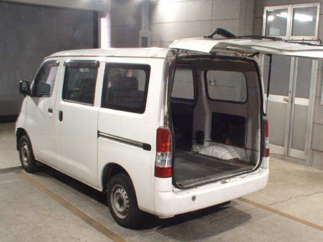 TOYOTA TOWN ACE VAN 2012