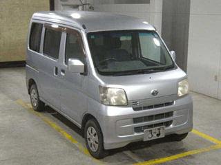 TOYOTA PIXIS VAN 2013