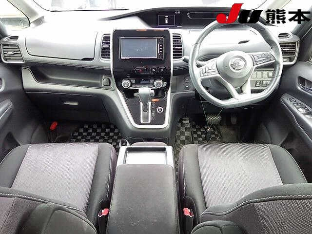 NISSAN SERENA 2018