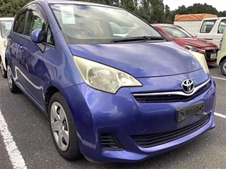 TOYOTA RACTIS 2011
