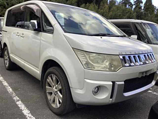 MITSUBISHI DELICA D5 2013
