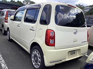 DAIHATSU MIRA 2010