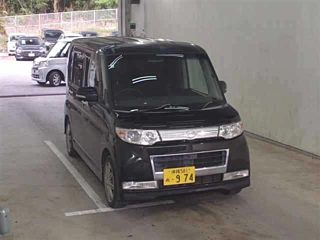 DAIHATSU TANTO 2008
