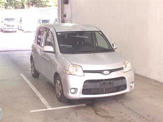 TOYOTA SIENTA 2011