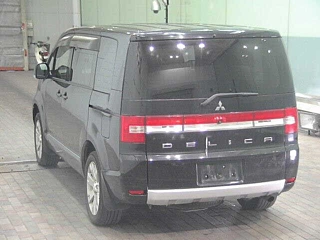 MITSUBISHI DELICA D5 2014