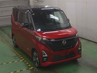 NISSAN ROOX 2020