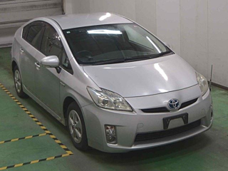 TOYOTA PRIUS 2011
