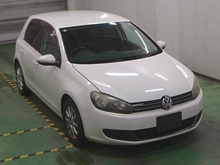 VOLKSWAGEN GOLF 2010
