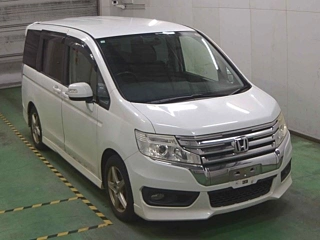 HONDA STEP WAGON 2012