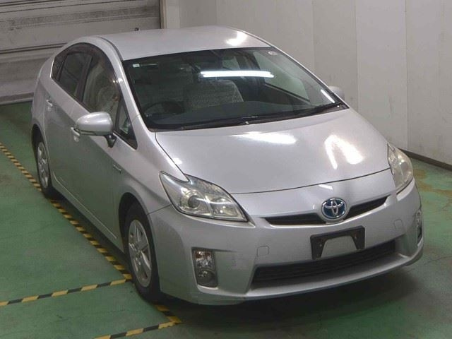 TOYOTA PRIUS 2010
