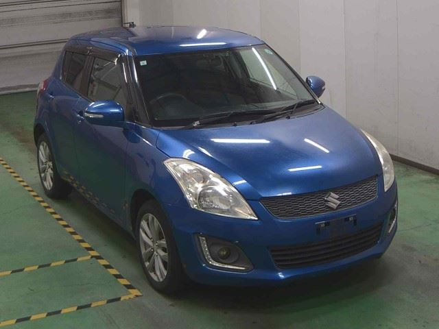 SUZUKI SWIFT 2015