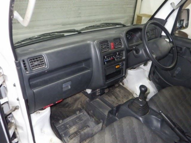 SUZUKI CARRY TRUCK 2011