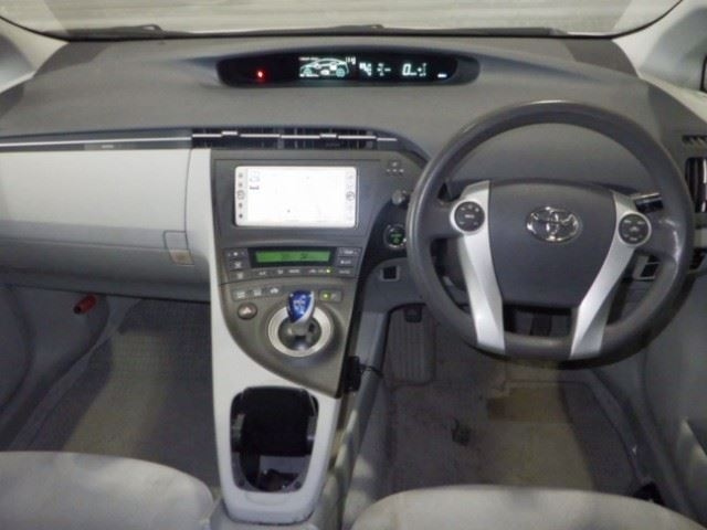 TOYOTA PRIUS 2010