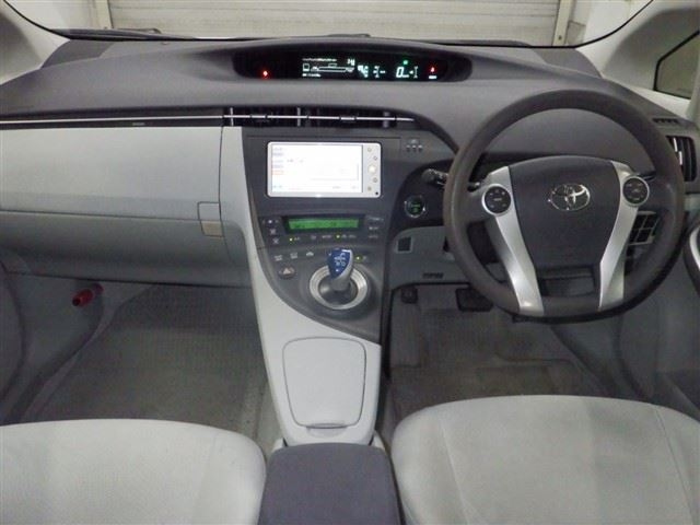 TOYOTA PRIUS 2010