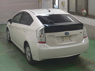 TOYOTA PRIUS 2011
