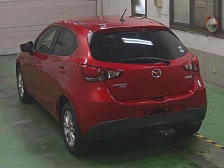 MAZDA DEMIO 2015
