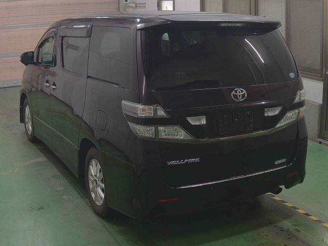 TOYOTA VELLFIRE 2010