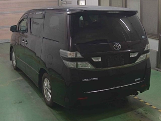 TOYOTA VELLFIRE 2010