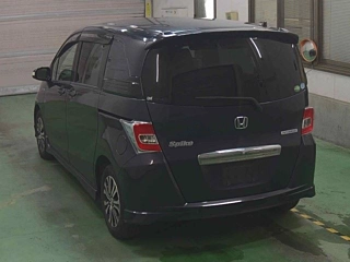 HONDA FREED 2014