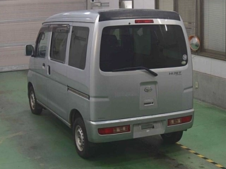DAIHATSU HIJET VAN 2011