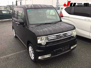 TOYOTA PIXIS SPACE 2011