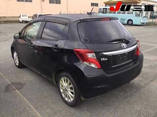 TOYOTA VITZ 2014