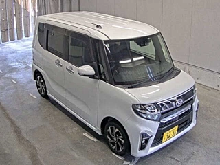 DAIHATSU TANTO 2021