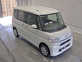 DAIHATSU TANTO 2014