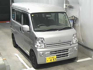 MITSUBISHI MINICAB VAN 2015