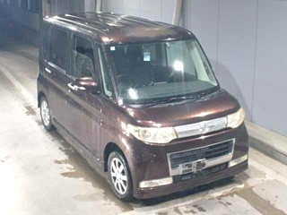 DAIHATSU TANTO 2009