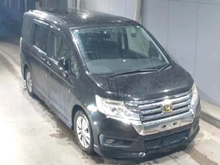 HONDA STEP WAGON 2013