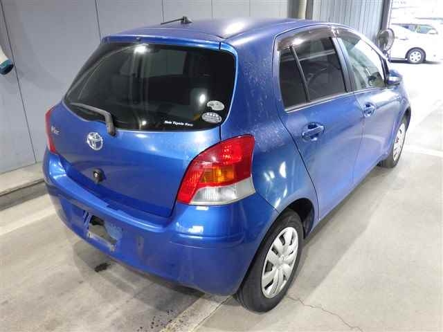 TOYOTA VITZ 2008