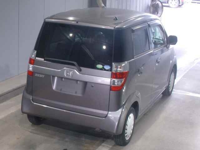 HONDA ZEST 2010