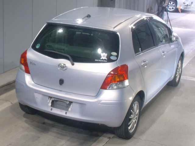 TOYOTA VITZ 2008