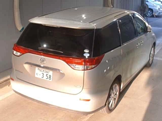 TOYOTA ESTIMA 2009