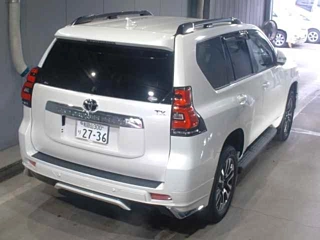 TOYOTA LAND CRUISER PRADO 2023
