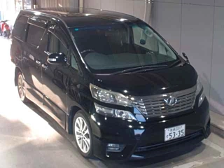 TOYOTA VELLFIRE 2009
