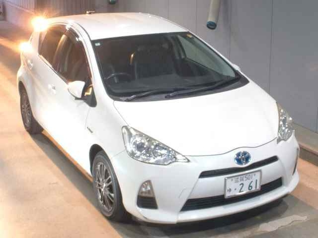TOYOTA AQUA 2014