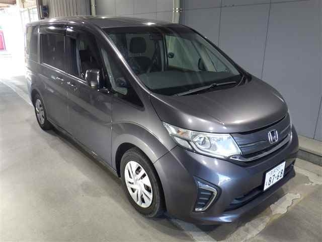 HONDA STEP WAGON 2016