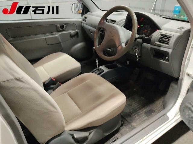 MITSUBISHI MINICA 2011