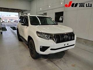 TOYOTA LAND CRUISER PRADO 2021