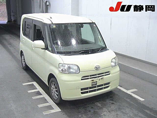 DAIHATSU TANTO 2008