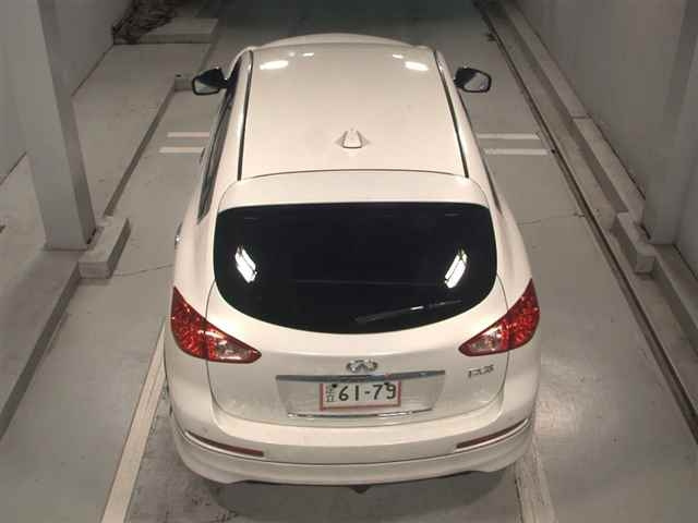 NISSAN SKYLINE CROSSOVER 2012