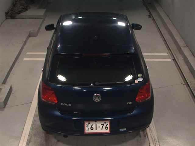 VOLKSWAGEN POLO 2012