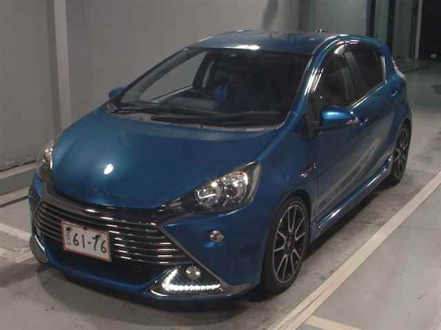 TOYOTA AQUA 2014