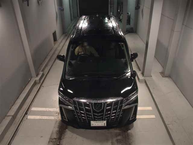 TOYOTA ALPHARD 2018