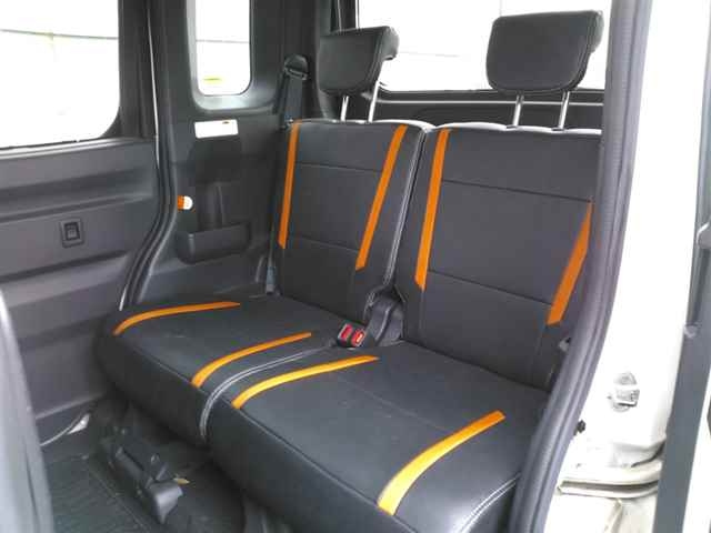 TOYOTA PIXIS MEGA 2015