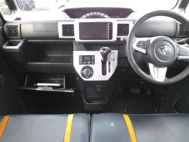 TOYOTA PIXIS MEGA 2015