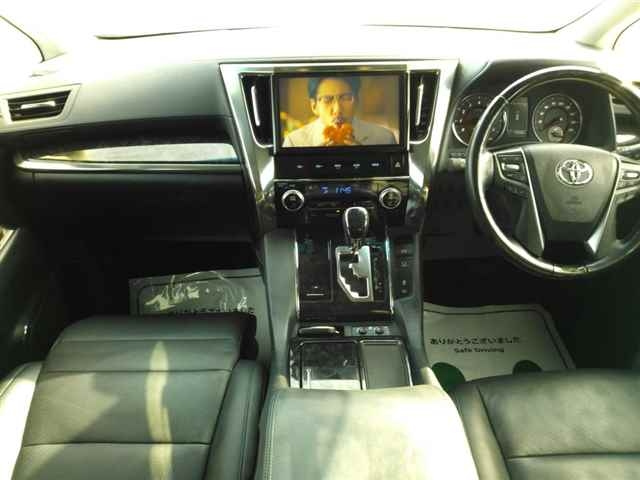 TOYOTA VELLFIRE 2018